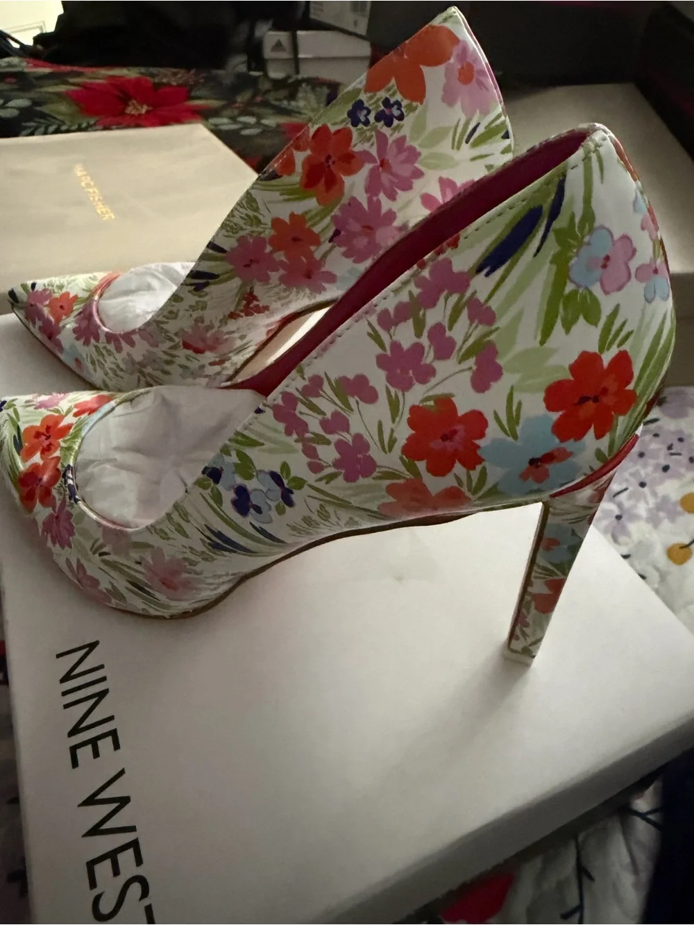 Nine West Floral Pointed-Toe Stiletto Pumps - White with Pink Lining